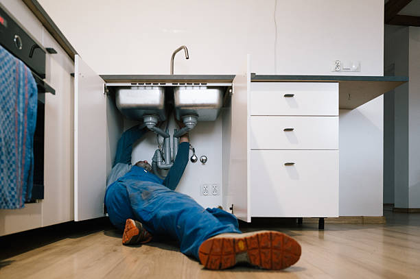 Professional Emergency Plumber technician working in Krum, TX